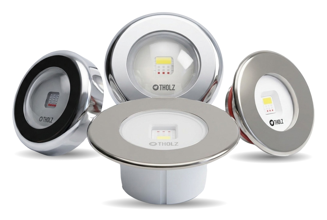 Refletores Tholz para piscina em aço inox, incluindo o novo refletor SmartClick em destaque.